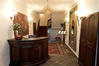 Schlosshotel Burghaus Kronenburg Dahlem  Exteriér fotografie